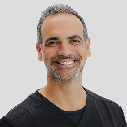 Dr. Tzur Gabi